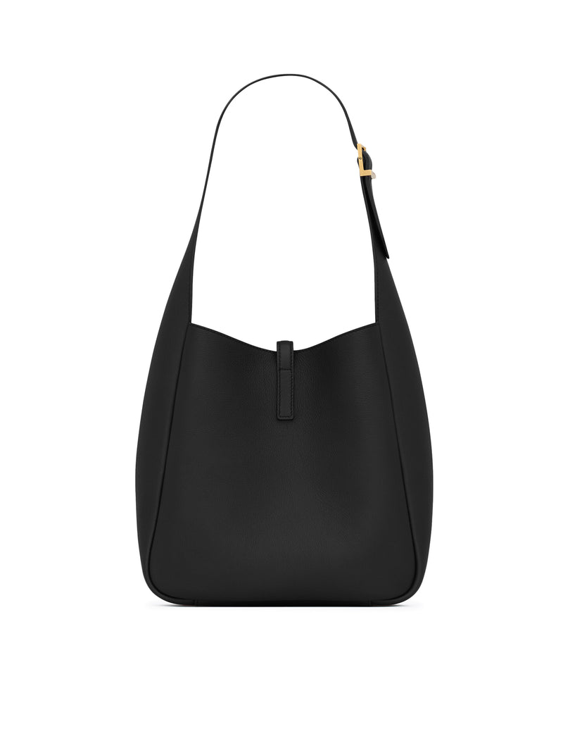 LE 5 À 7 PICCOLA E MORBIDA IN PELLE MARTELLATA