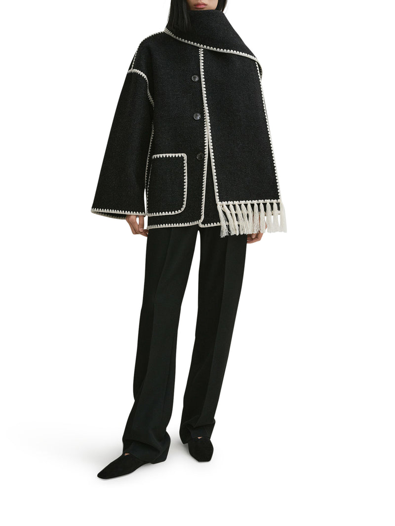 GIACCA IN LANA CON SCIARPA