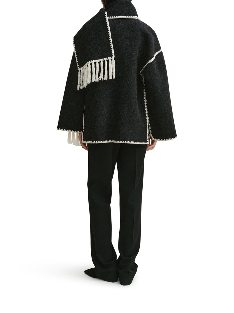 GIACCA IN LANA CON SCIARPA