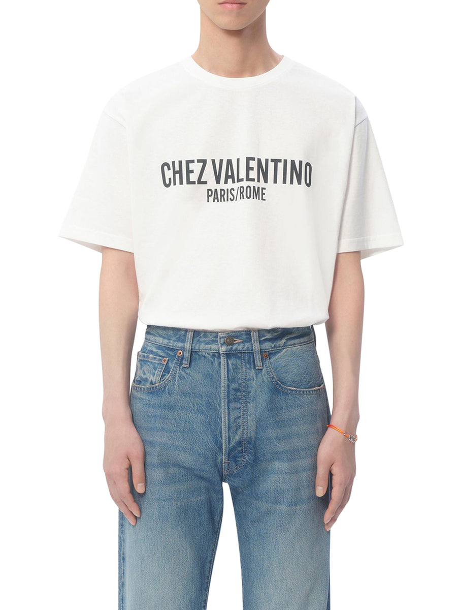 T-SHIRT IN COTONE CON STAMPA CHEZ VALENTINO – Suit Negozi