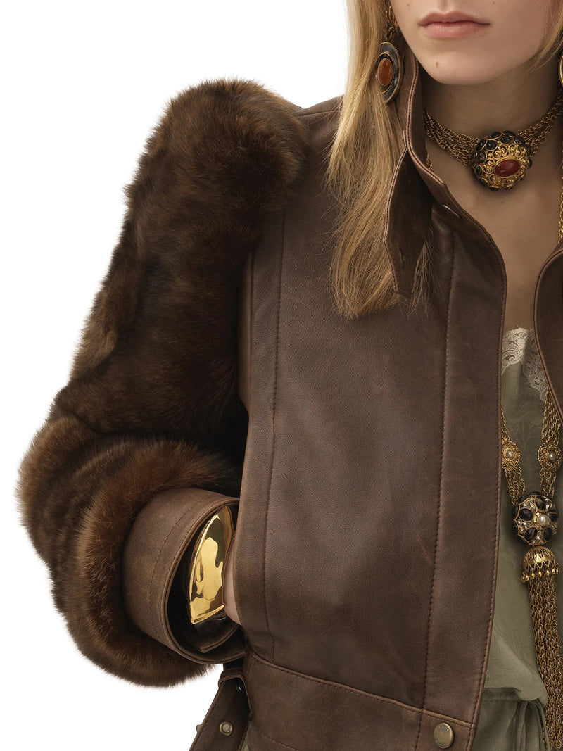 GIACCA CORTA A COLLO ALTO IN PELLE