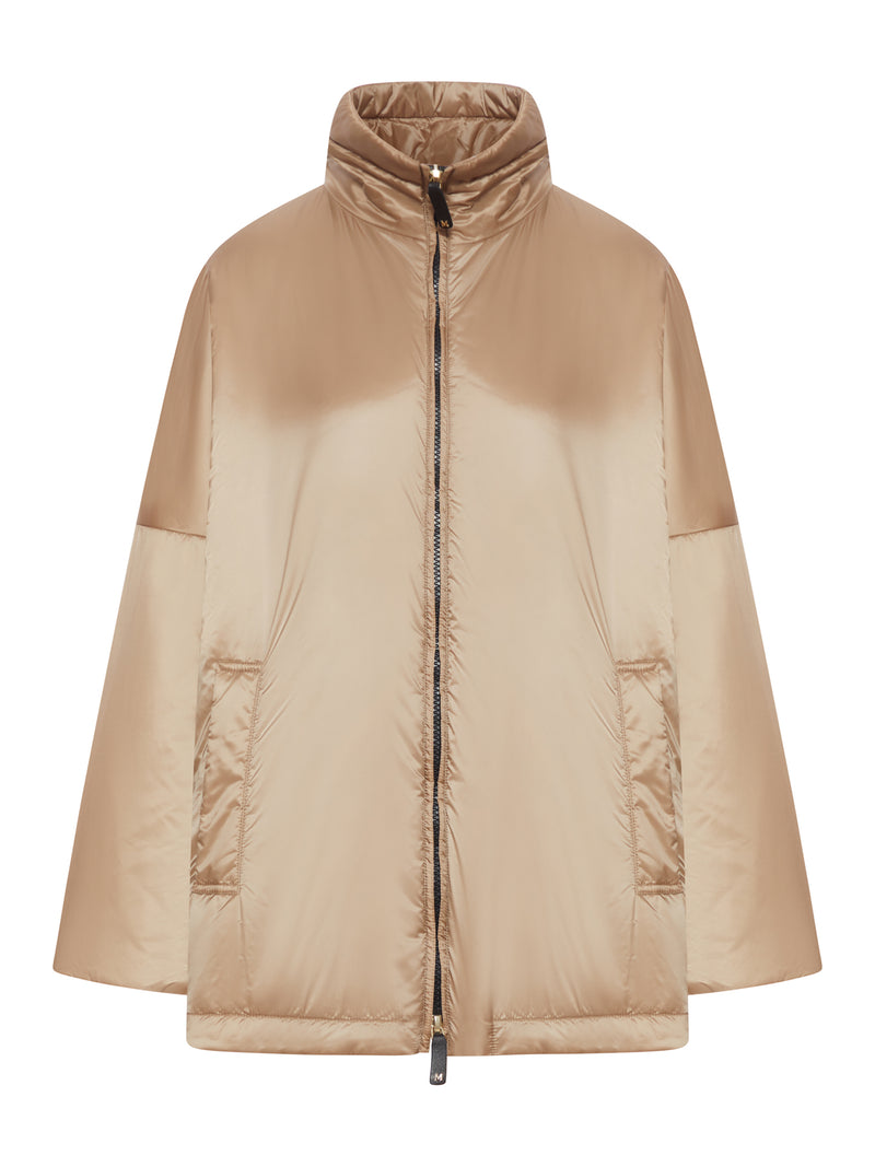 GIACCA IMBOTTITA CON COLLO ALTO IN TELA ANTIGOCCIA