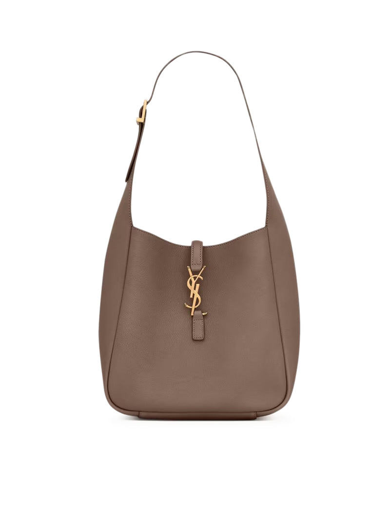 LE 5 À 7 PICCOLA E MORBIDA IN PELLE MARTELLATA