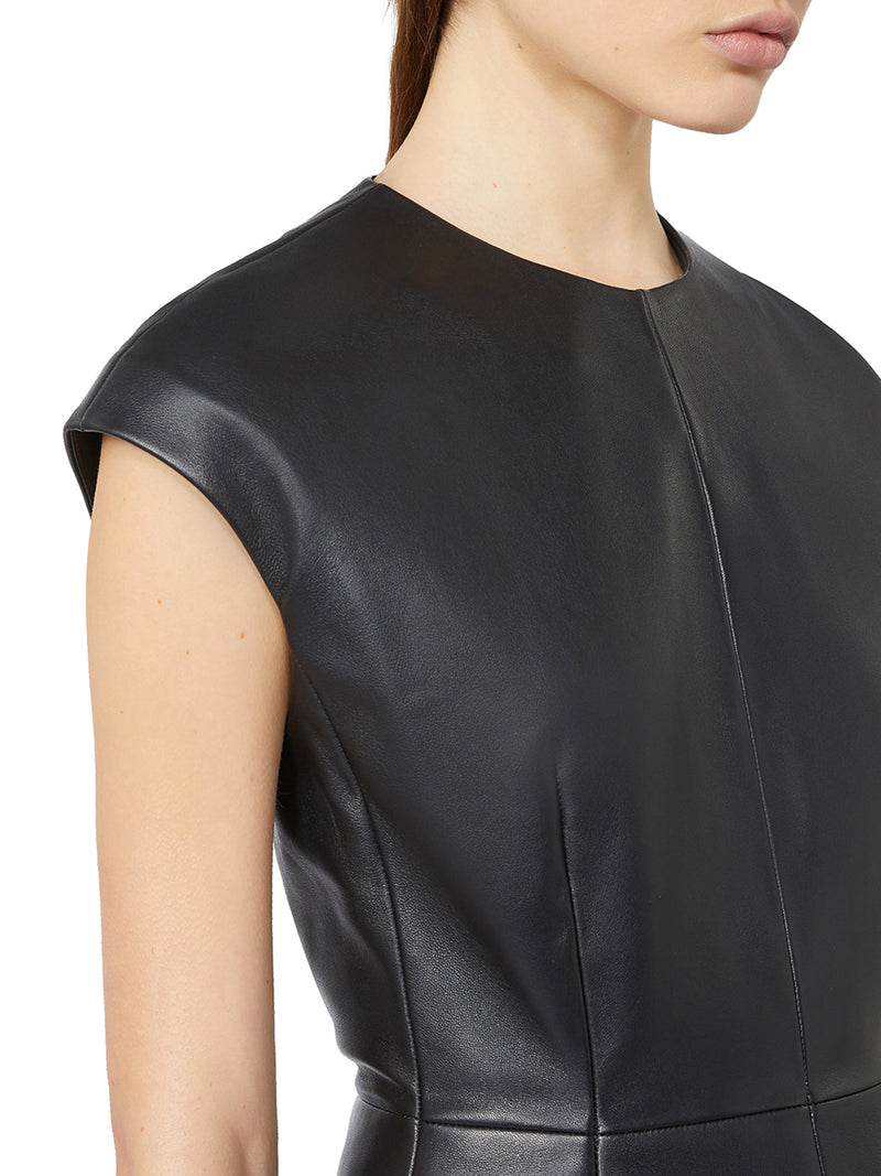 ABITO SMANICATO IN NAPPA