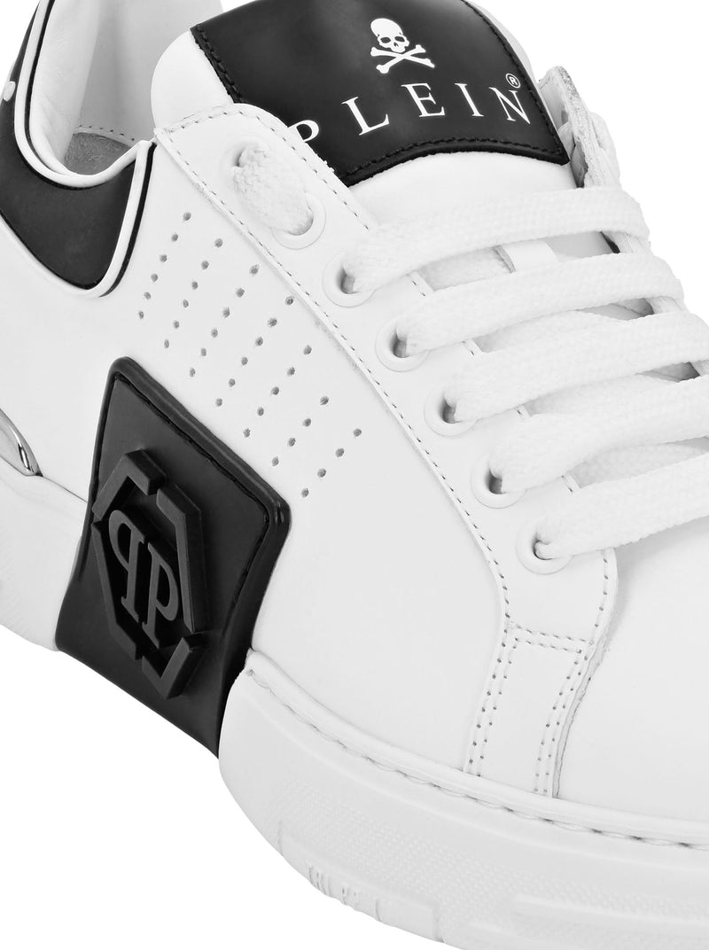 SNEAKERS BASSE IN PELLE