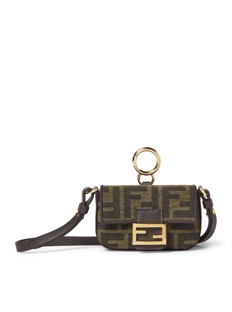 NANO BAGUETTE CHARM CHARM IN TESSUTO FF JACQUARD MARRONE