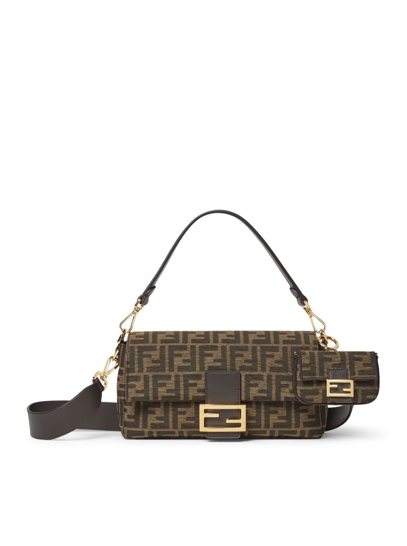 NANO BAGUETTE CHARM CHARM IN TESSUTO FF JACQUARD MARRONE