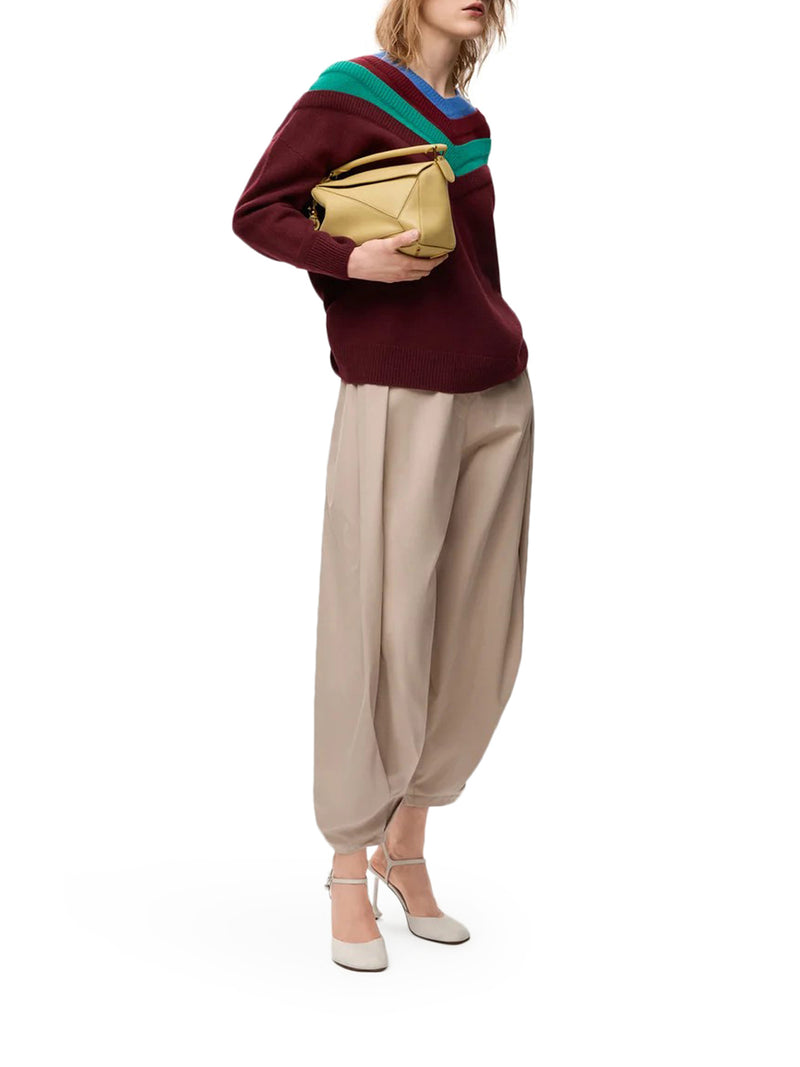 MAGLIONE IN LANA CON COSTRUZIONE A STRATI