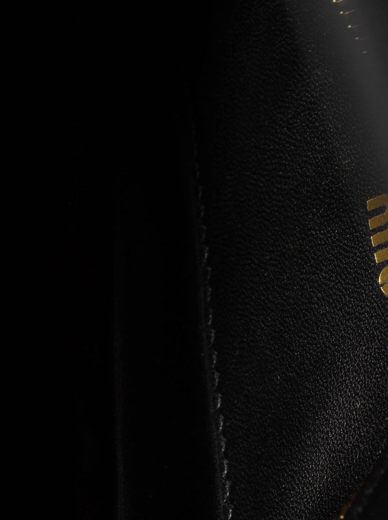 POUCH IN NAPPA MATELASSÉ