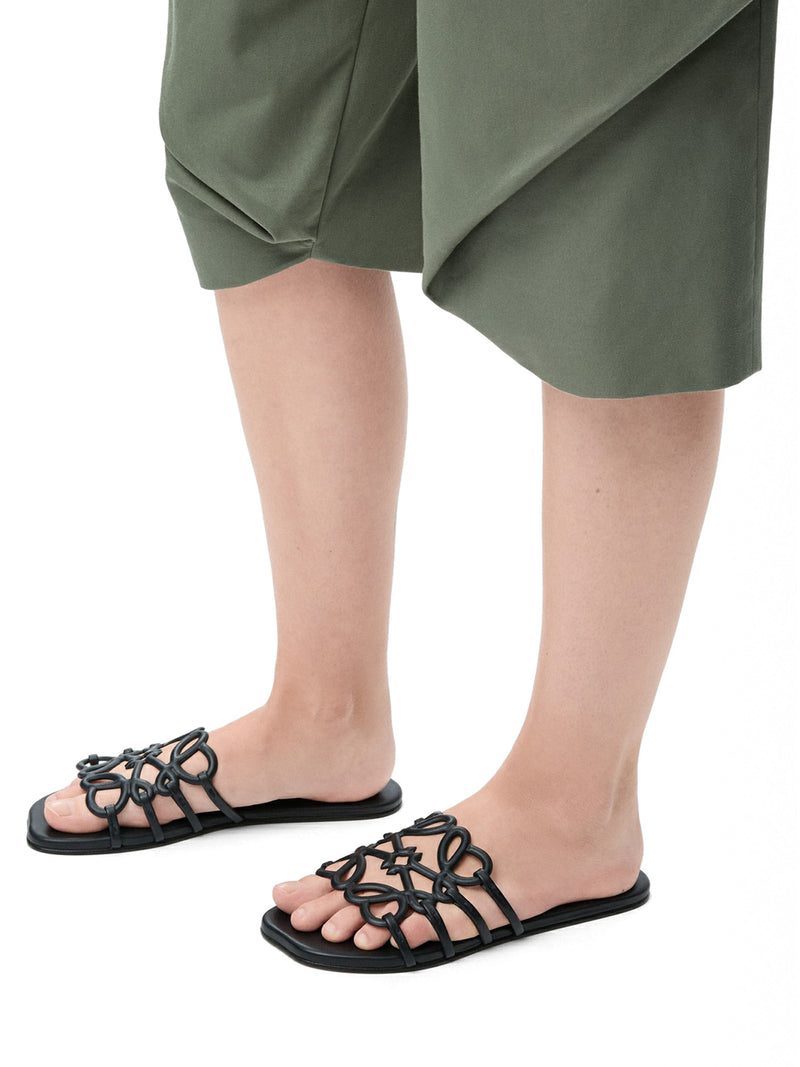 SLIDE ANAGRAM PETAL IN PELLE DI VITELLO