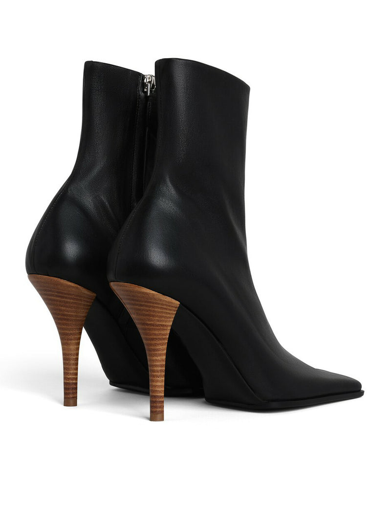 STIVALI QUADRATI IN PELLE