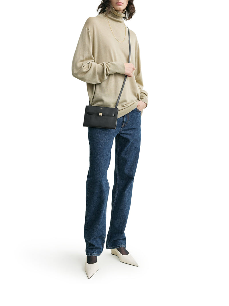 BORSA A TRACOLLA IN PELLE CON CINTURA