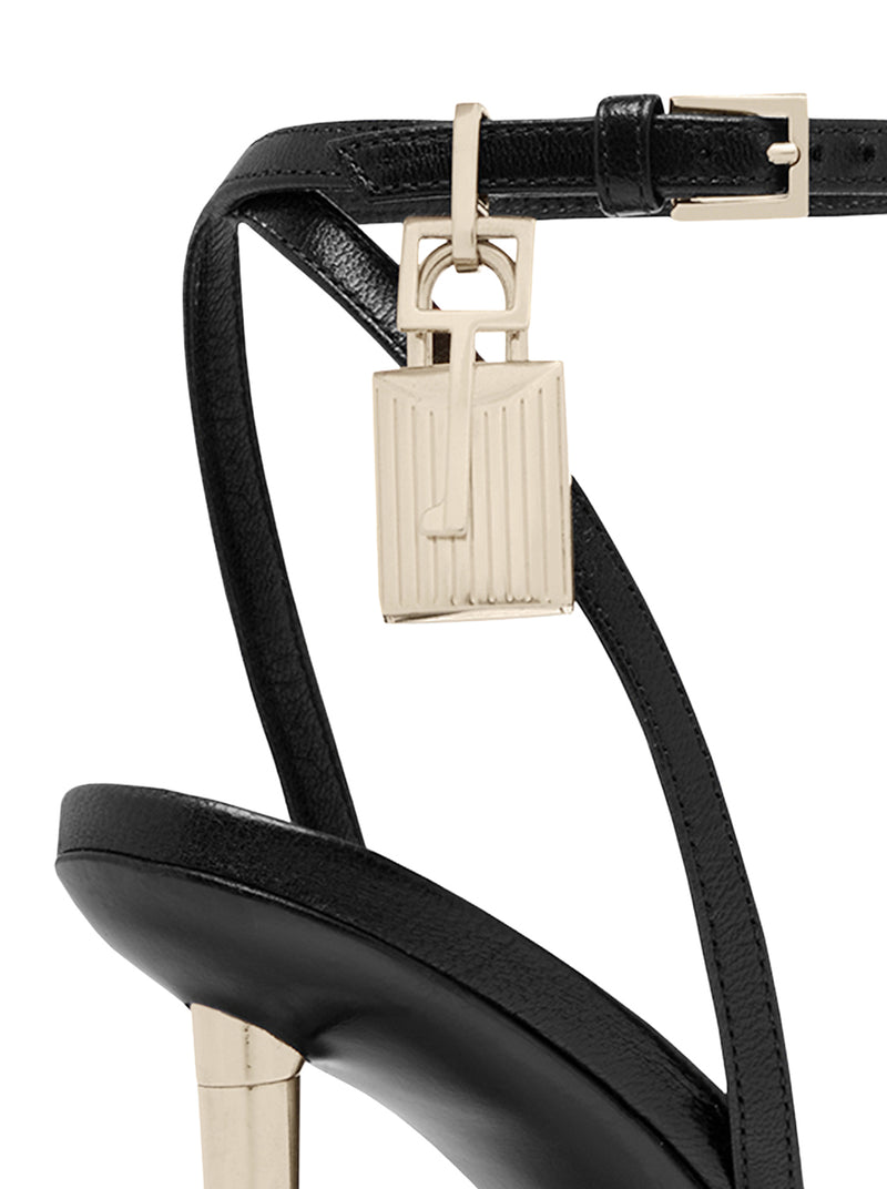 SANDALO A PUNTA CON PADLOCK IN PELLE LUCIDA