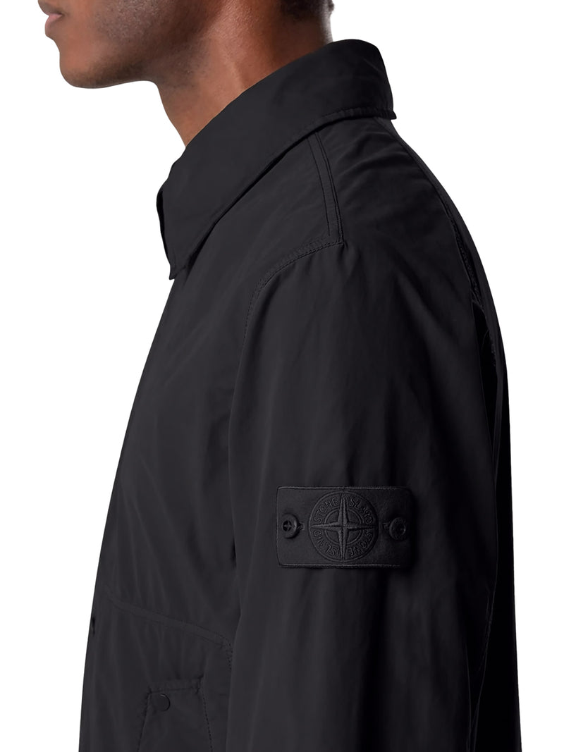 OUTWEAR CON BADGE GHOST SULLA MANICA