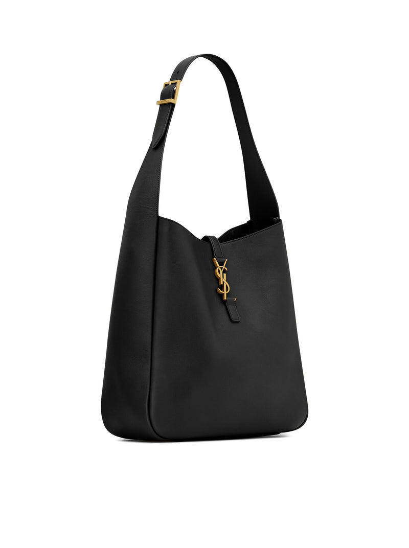 LE 5 À 7 LARGE MORBIDA IN PELLE MARTELLATA