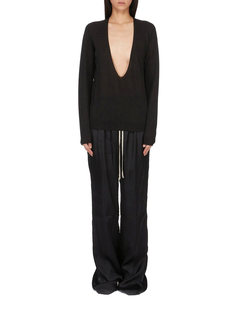 MAGLIA CON SCOLLO A V IN LANA VERGINE