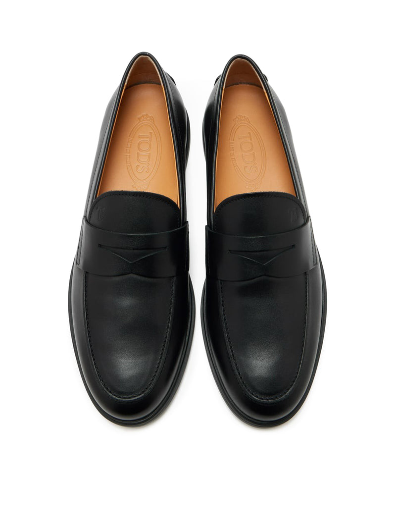 MOCASSINO IN PELLE DI VITELLO E MASCHERINA CON MONOGRAMMA