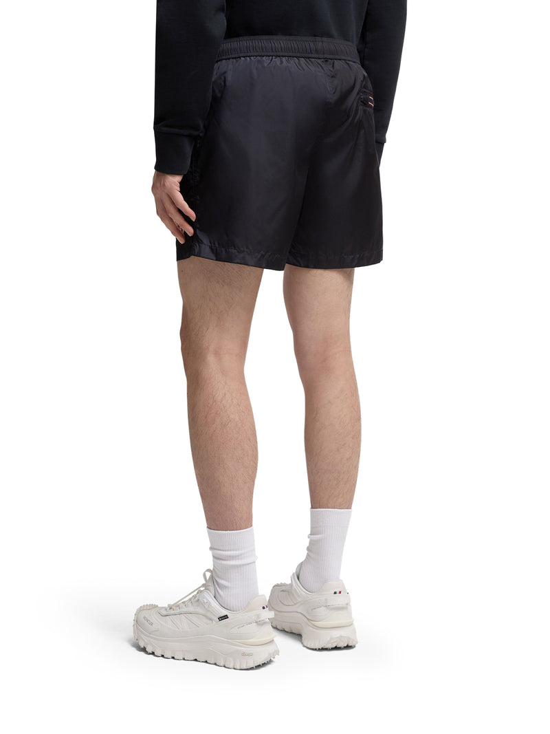 SHORTS DA BAGNO CON PATCH LOGATO