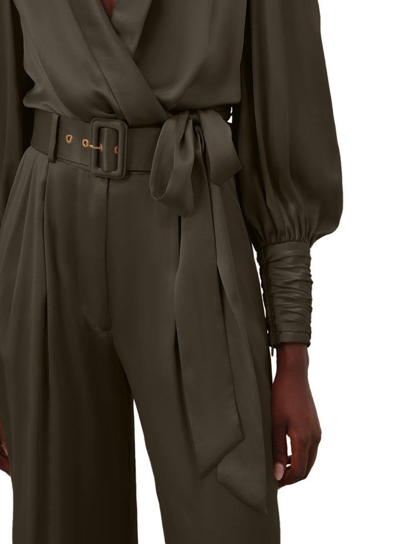 PANTALONI WIDE LEG CON CINTURA E PINCES IN SETA