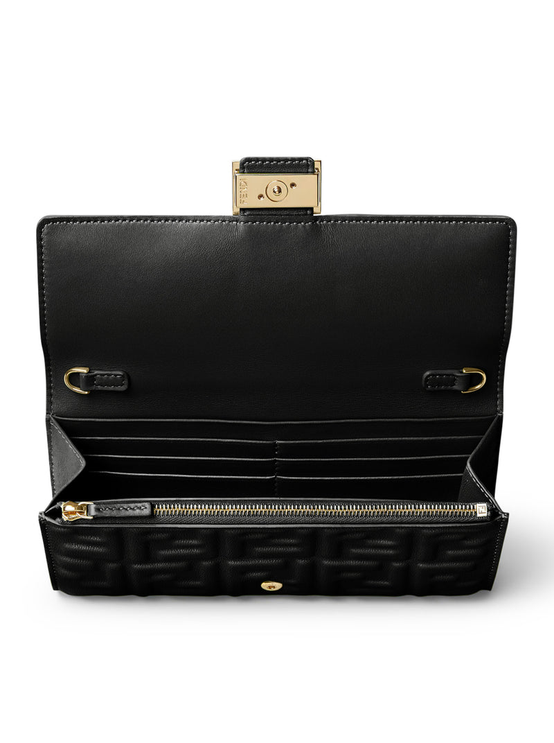 BAGUETTE CONTINENTAL CON CATENA