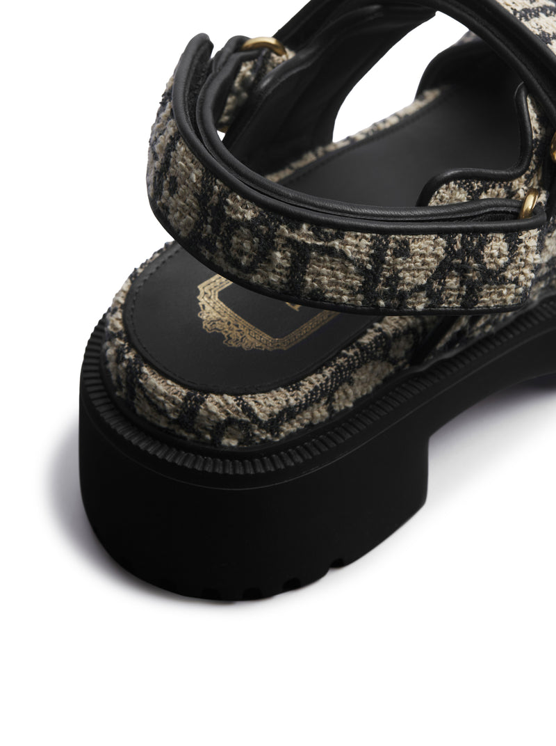SANDALI CON PLATEAU IN DENIM SPUGNOSO