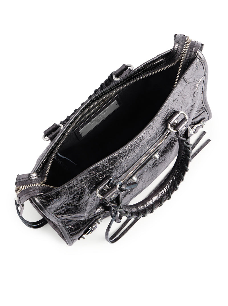BORSA LE CITY PICCOLA IN PELLE DI AGNELLO ARENA METALLIZZATA CON FINITURE ARGENTO LUCIDO