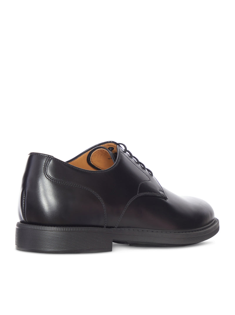 SCARPA DERBY IN PELLE LISCIA CON SUOLA IN GOMMA