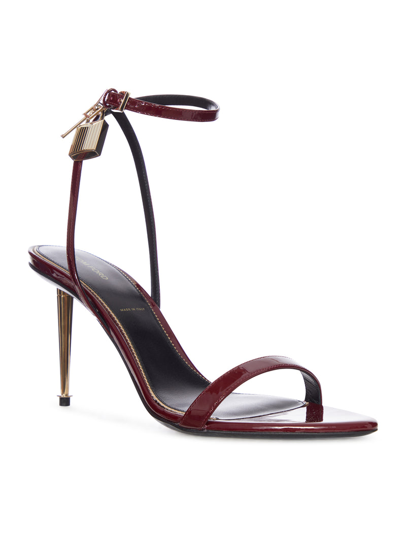 DECOLLETE` IN VERNICE CON TACCO ALTO A STILETTO