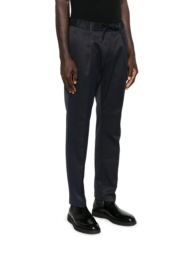 PANTALONE IN TESSUTO TECNICO CON COULISSE
