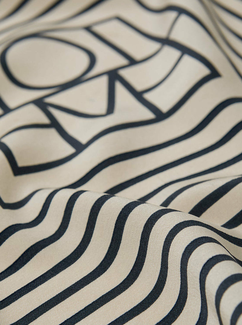 SCIARPA IN SETA CON MONOGRAMMA SIGNATURE