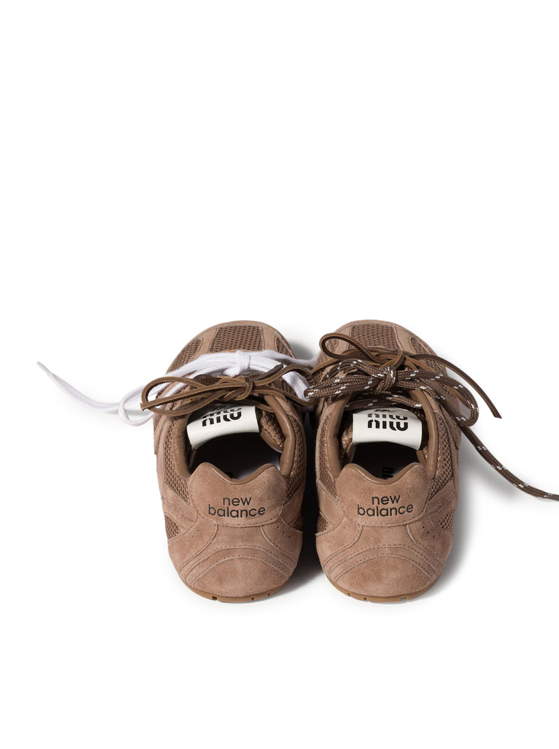 SNEAKERS NEW BALANCE X MIU MIU 530 SL IN PELLE SCAMOSCIATA E RETE