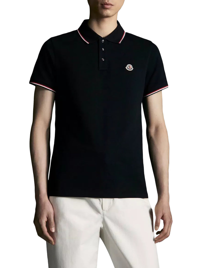 POLO CON PATCH LOGO