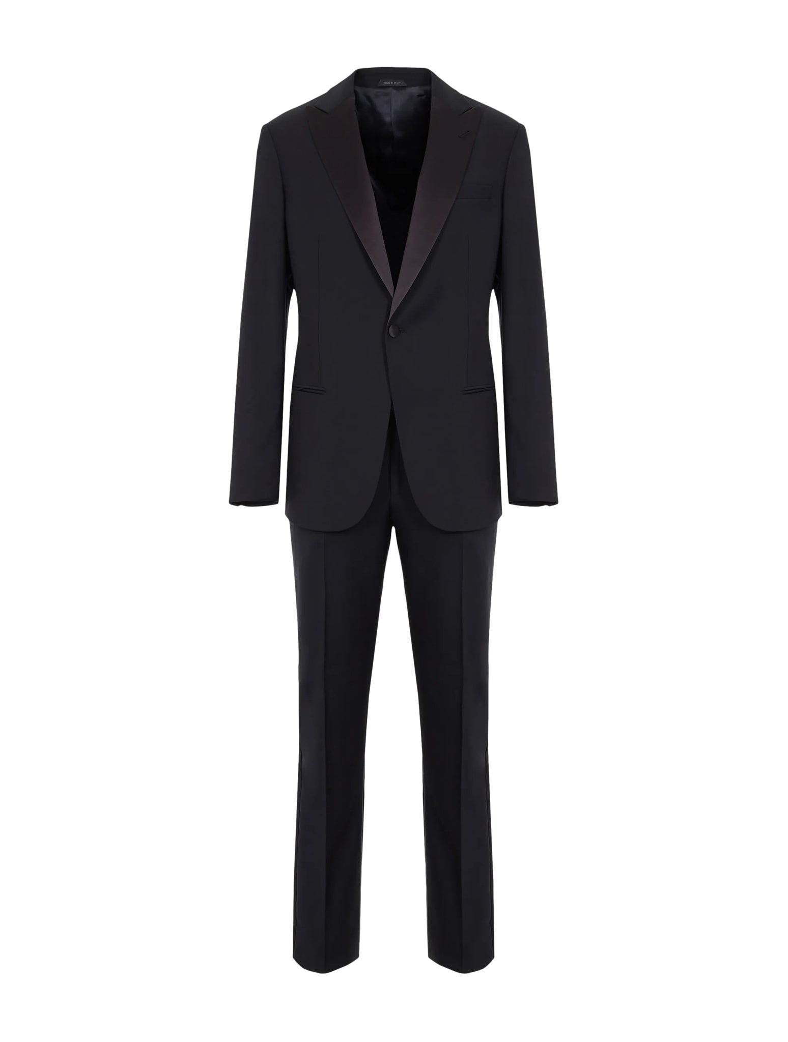 SUIT ESSENTIAL