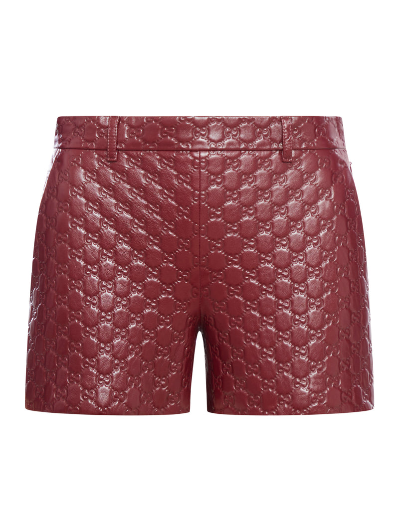 SHORTS IN PELLE CON GG IN RILIEVO