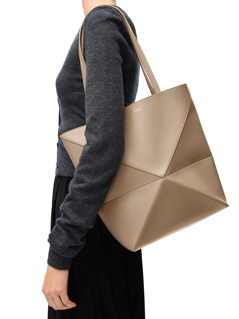 BORSA PUZZLE FOLD TOTE IN PELLE DI VITELLO LUCIDA