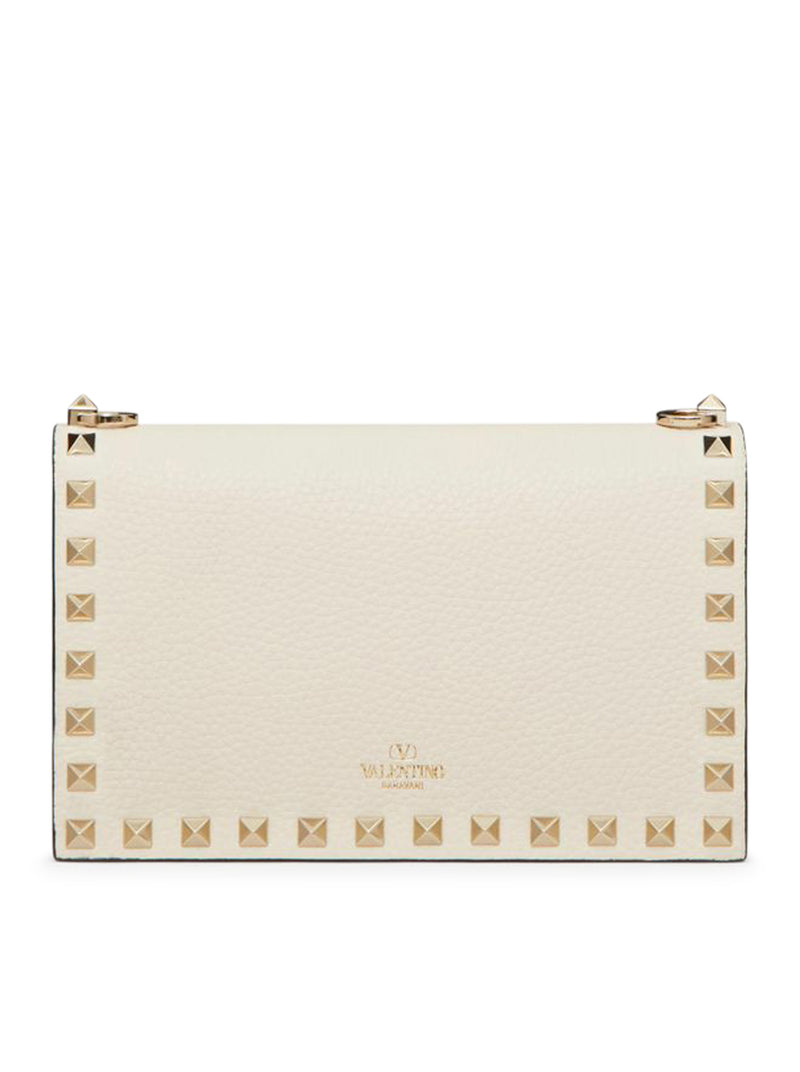 POUCH CON CATENA ROCKSTUD IN VITELLO GRANATO