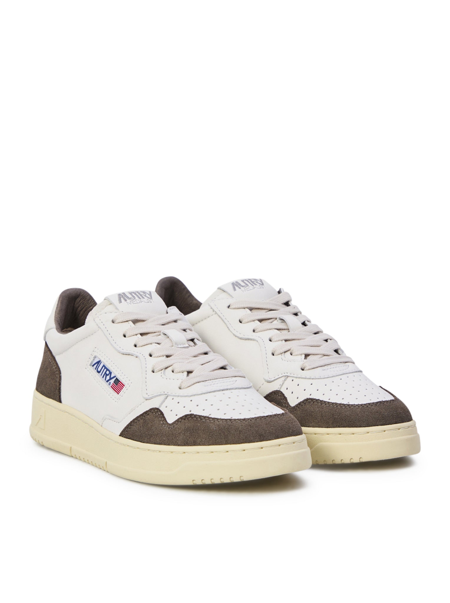 SNEAKERS MEDALIST