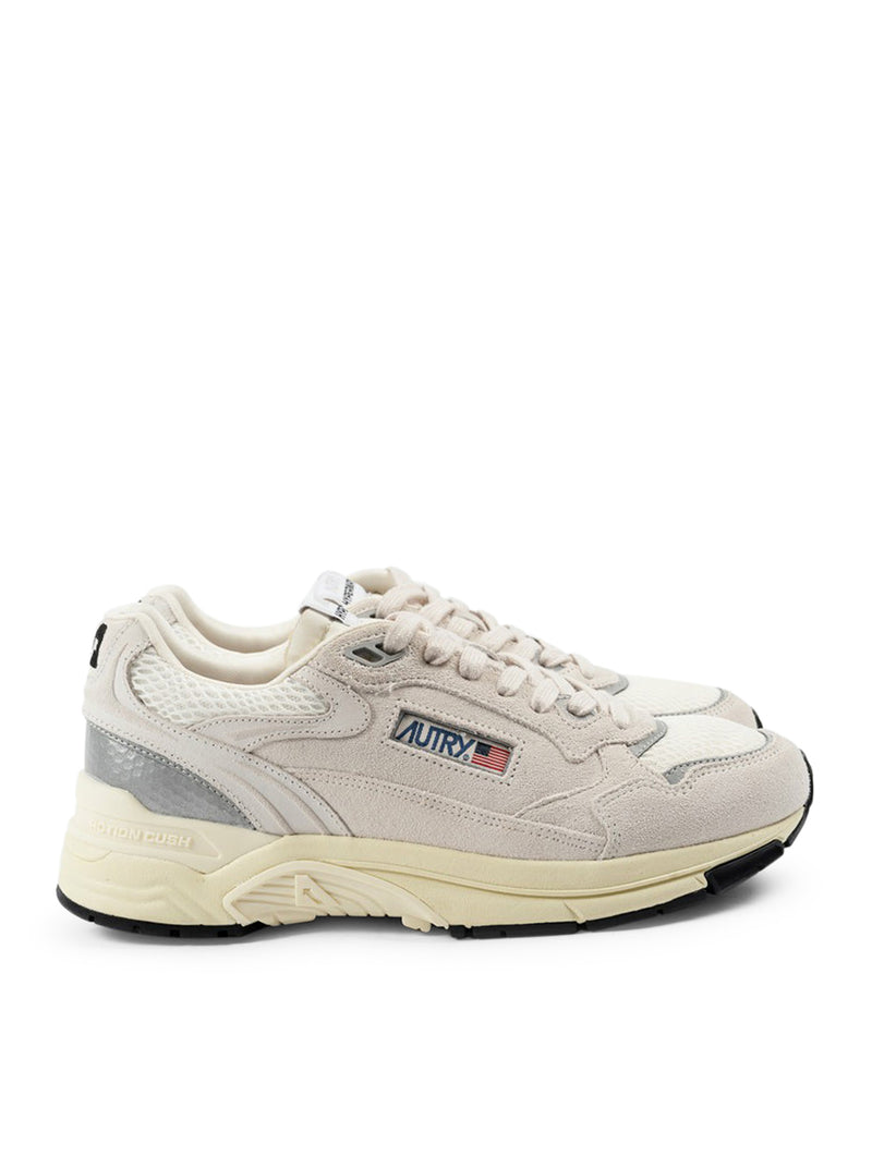 SNEAKERS HYPERWAY IN RETE E CAMOSCIO