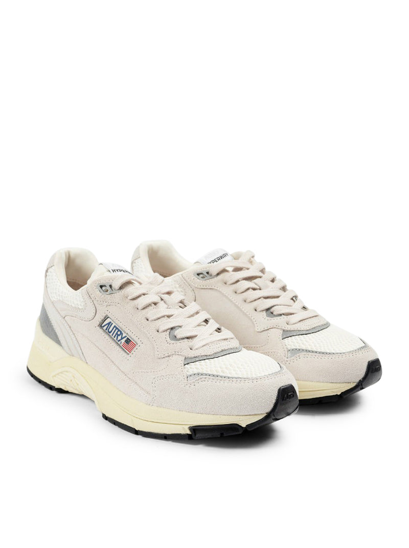 SNEAKERS HYPERWAY IN RETE E CAMOSCIO