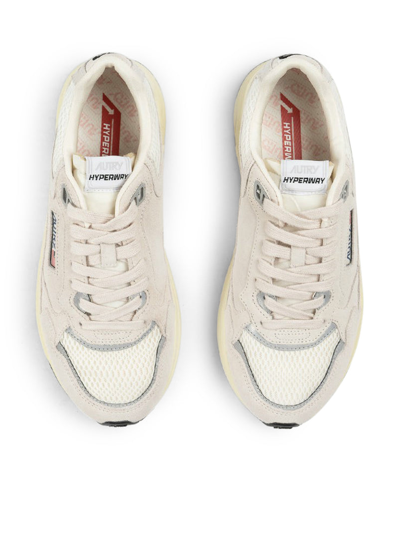 SNEAKERS HYPERWAY IN RETE E CAMOSCIO