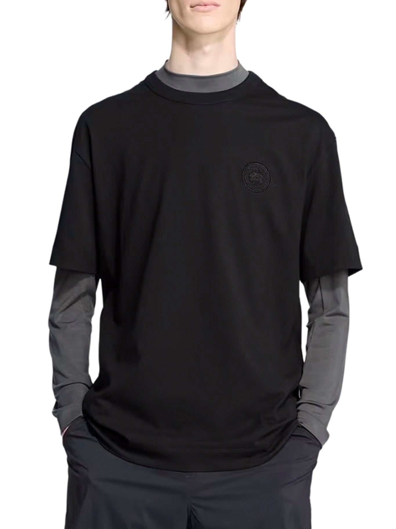 T-SHIRT GLADSTONE CON DISCO RICAMATO