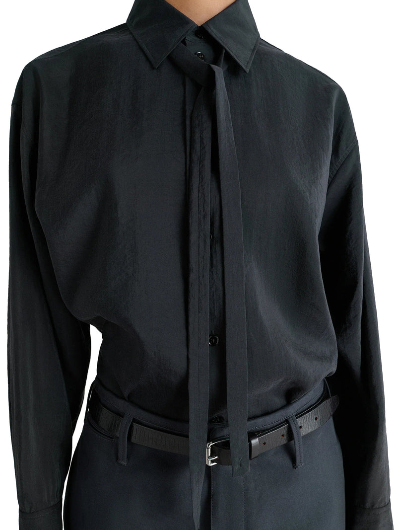 CAMICIA A MANICHE LUNGHE CON CRAVATTA