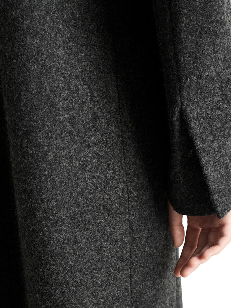 CAPPOTTO IN LANA SHETLAND CON BOTTONI GIOIELLO