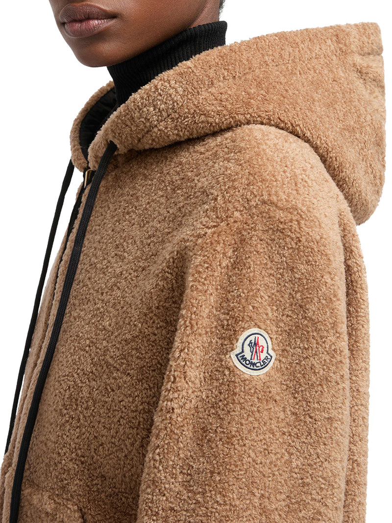 FELPA IMBOTTITA REVERSIBILE CON CAPPUCCIO