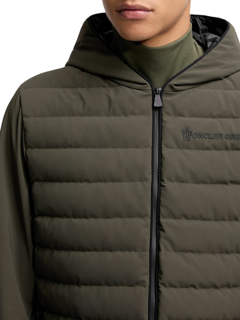 CARDIGAN CON ZIP A 2 STRATI