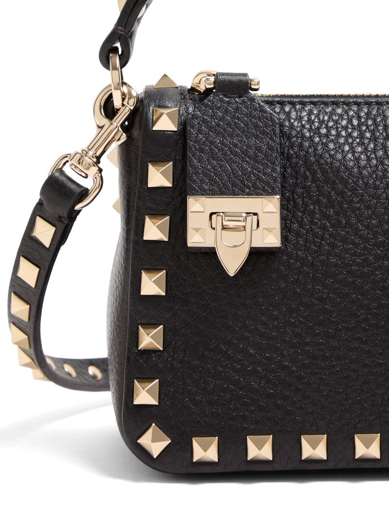 BORSA PICCOLA A TRACOLLA ROCKSTUD IN VITELLO GRANATO