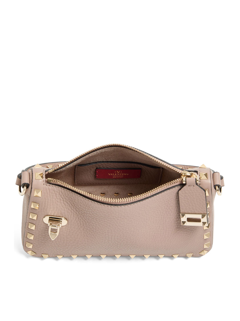 BORSA PICCOLA A TRACOLLA ROCKSTUD IN VITELLO GRANATO