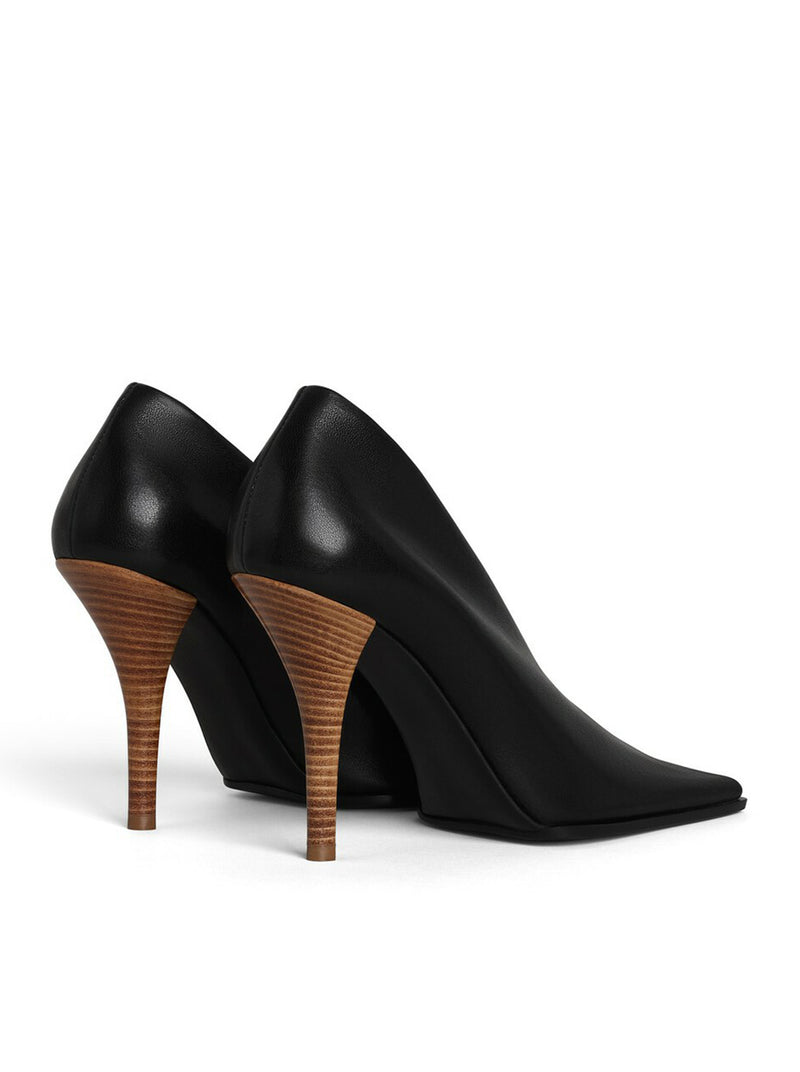 DÉCOLLETÉ QUADRATE IN PELLE