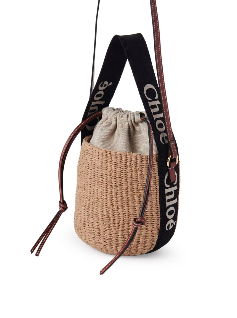 BORSA WOODY A CESTO PICCOLA IN FIBRE NATURALI