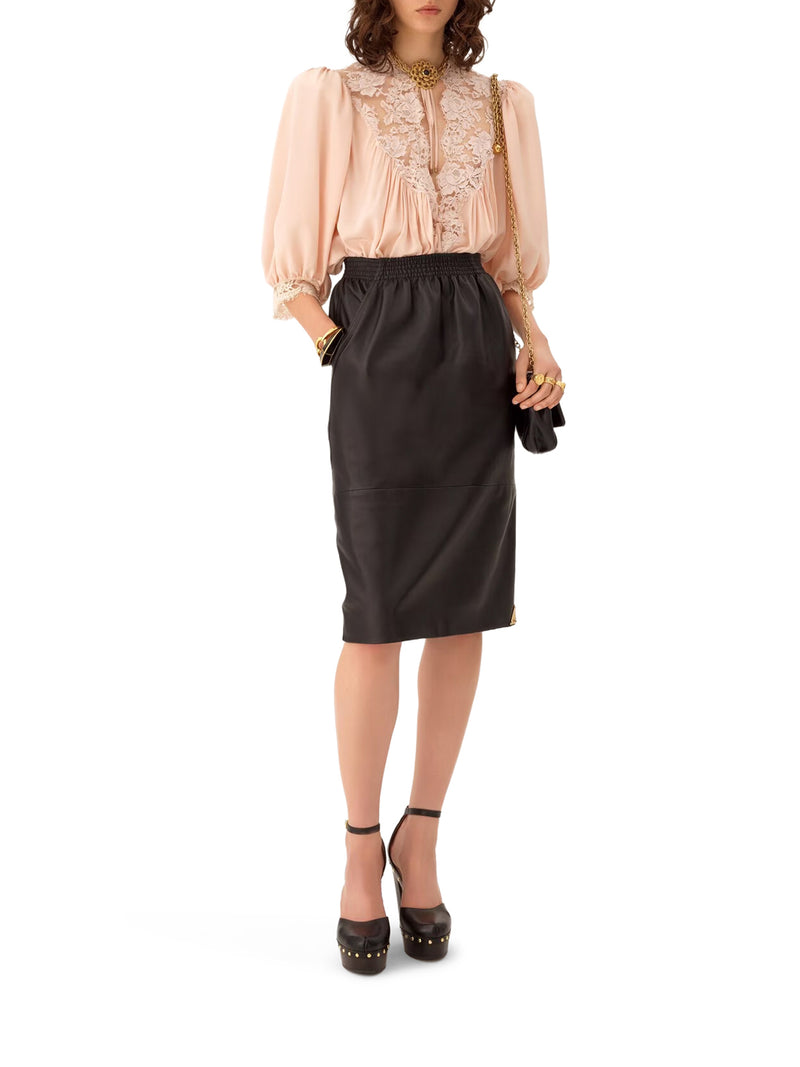 TOP FLUIDO CON MANICHE A SBUFFO IN CRÊPE DE CHINE E PIZZO